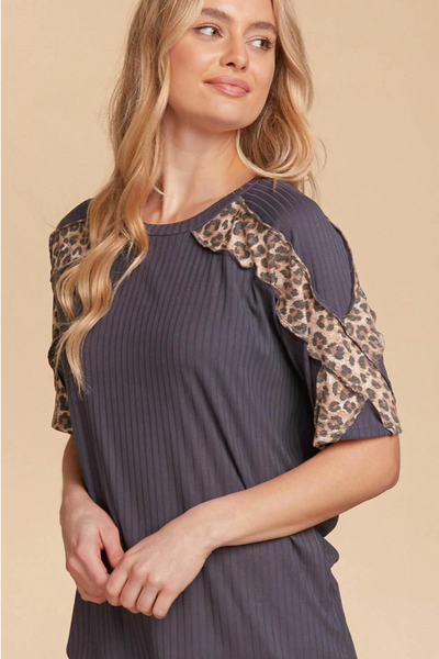 Grey cheetah print curvy top